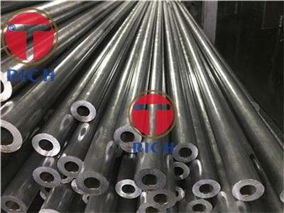 Ống nồi hơi liền mạch ASTM A213 T5